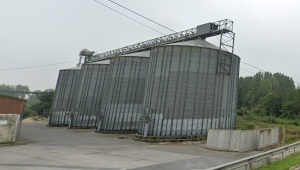 Vue des silos à grain dans le Hauts de France